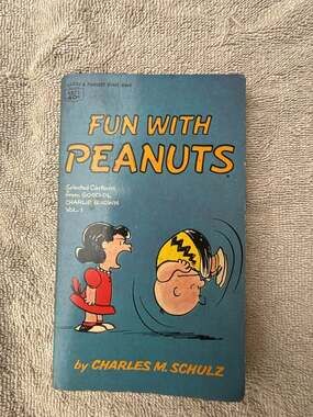 Fun With Peanuts by Charles M. Schulz (Fawcett Crest 1965 Printing)